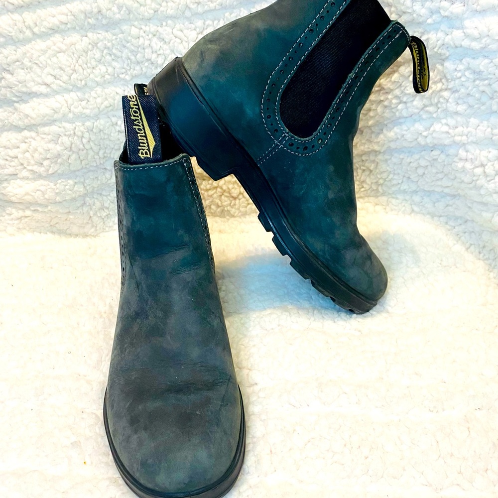 Blundstone Rustic Black Chelsea Boots W sz 7